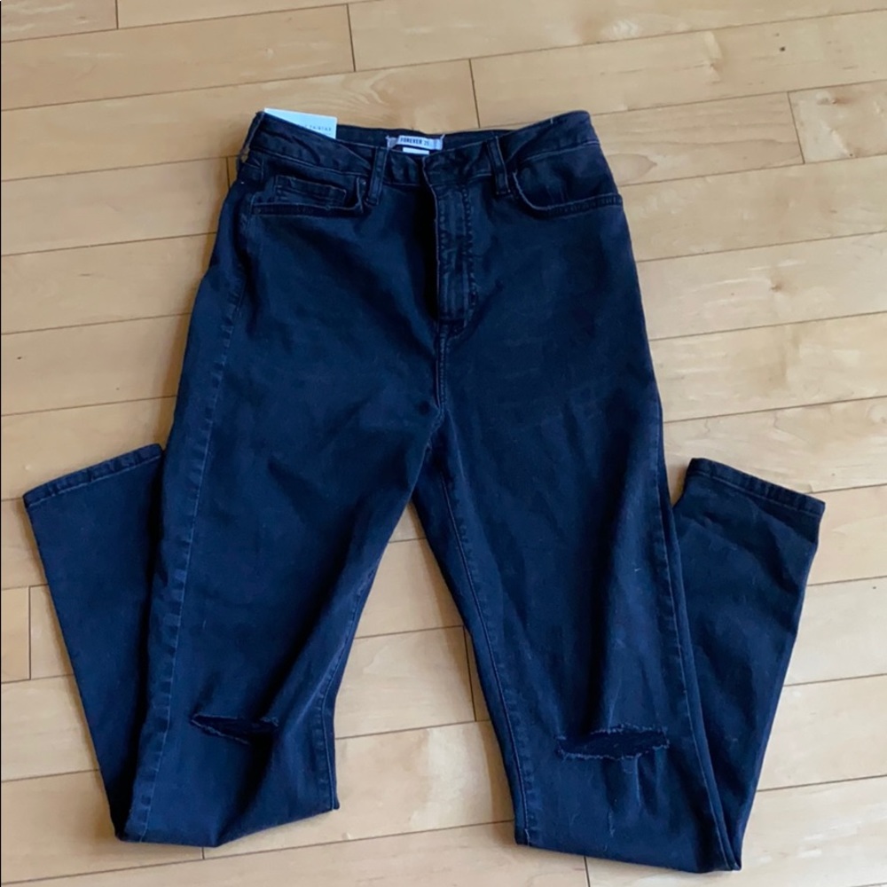 Black skinny jeans